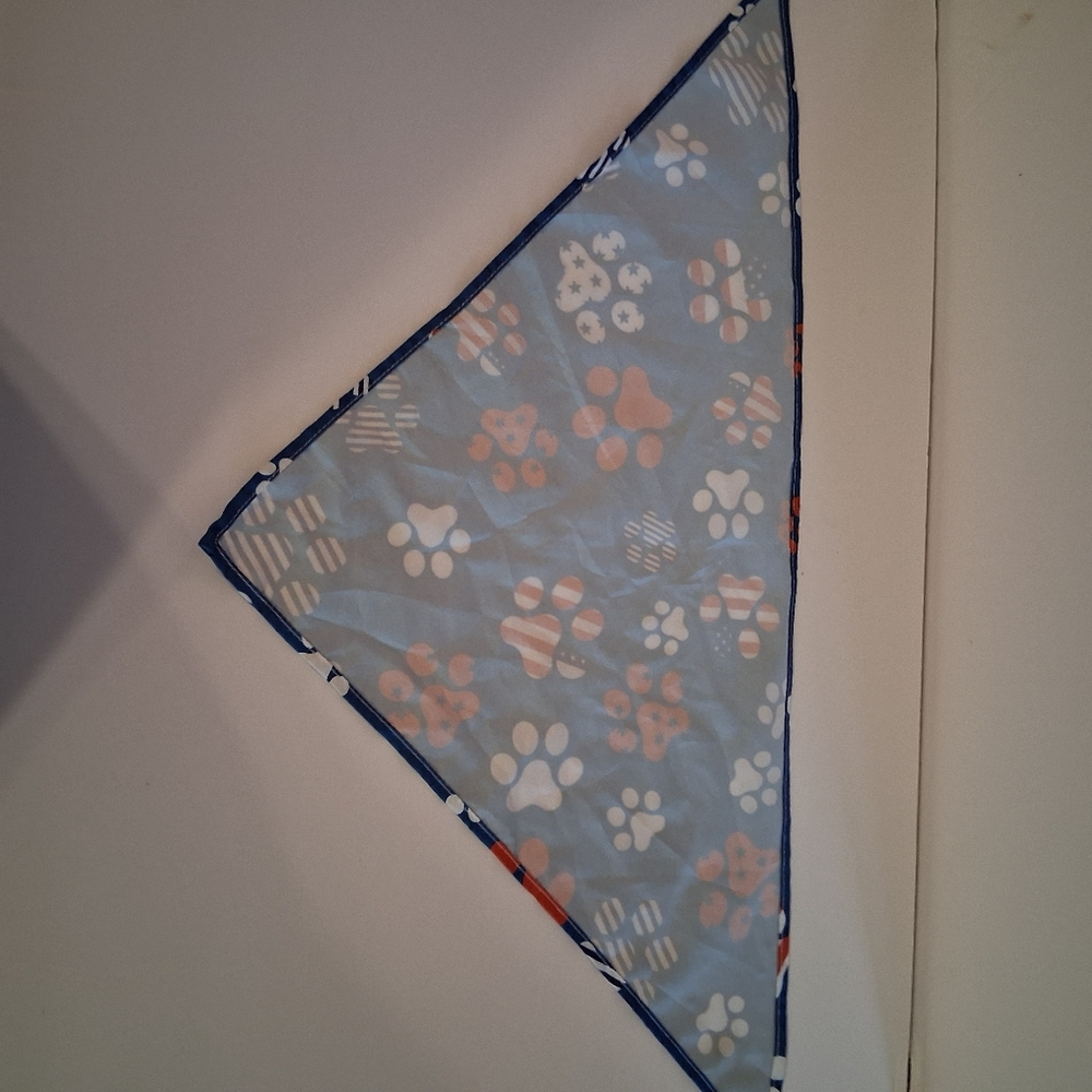 2 Patriotic Pet Bandanas - Picture 7 of 11